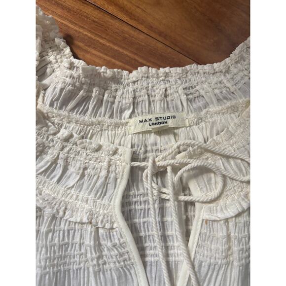 Max Studio London Cream Smocked Blouse Puff Sleeve Boho Top – Size S - Picture 2 of 4